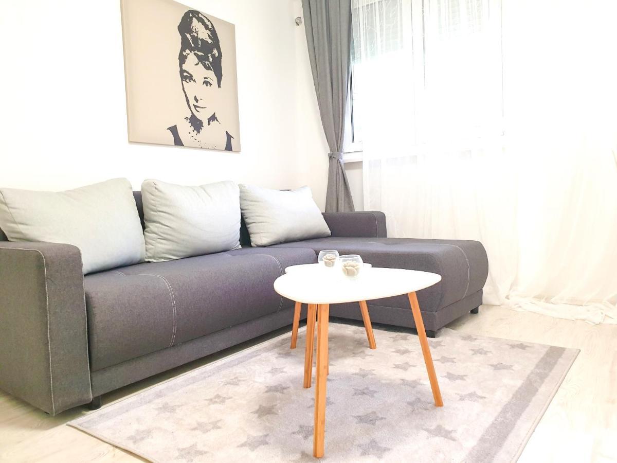 Apartment Iskra بلغراد المظهر الخارجي الصورة